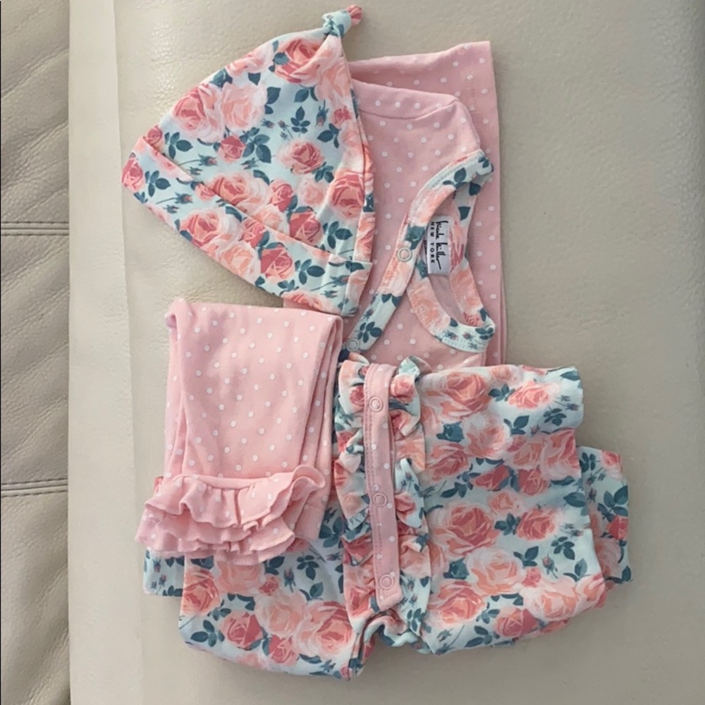 Nicole Miller NY 4-Piece Rose Clothing Set